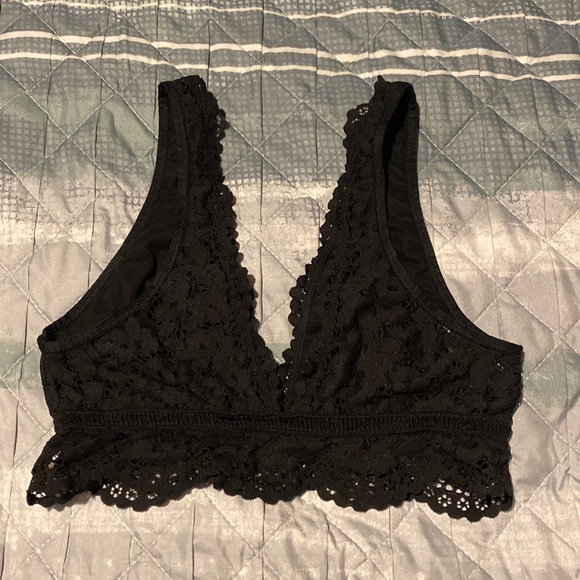 Victoria Secret Bralette - Picture 2 of 3